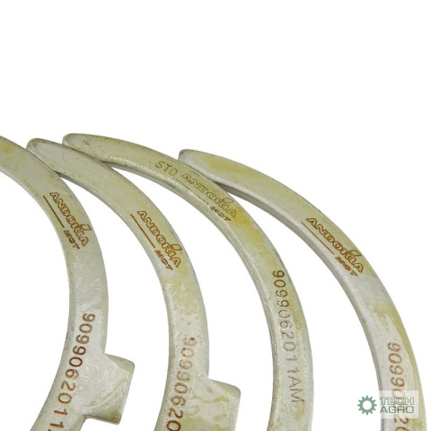 Komplet półpierścieni N-0,00 (nominalne) 31137211 Ursus MF3 ANDORIA - MOT Komplet półpierścieni N-0,00 (nominalne) 31137211 Ursus MF3 ANDORIA - MOT